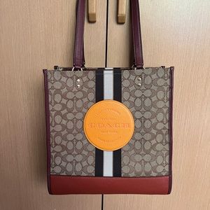 Coach Dempsey tote